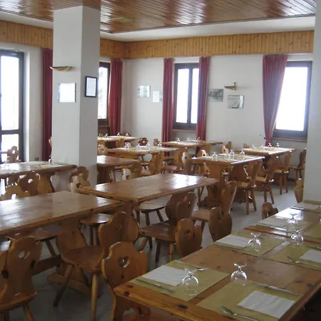 Casa Della Neve Hotell *