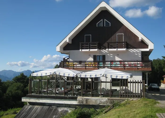 Casa Della Neve * ستريزا